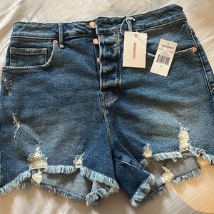 NWT GOOD AMERICAN JEAN SHORTS